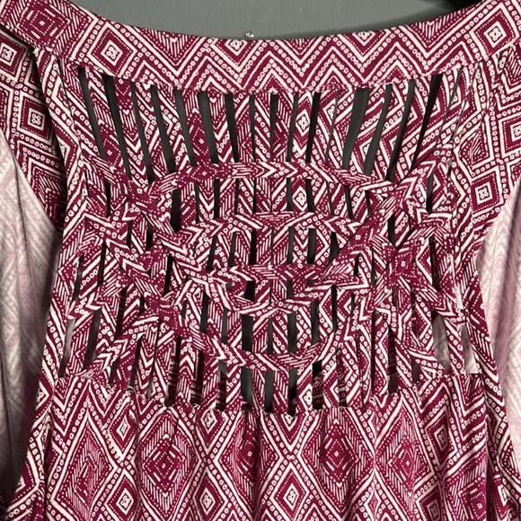 Skies Are Blue Dark Pink and White Sleeveless Tunic Size Small Petite - Picture 5 of 8
